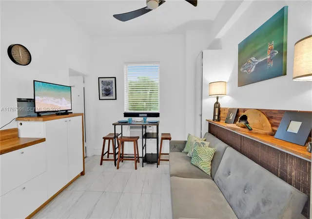 255-w-24th-st-136-miami-beach-fl-33140/hzid_21f41043