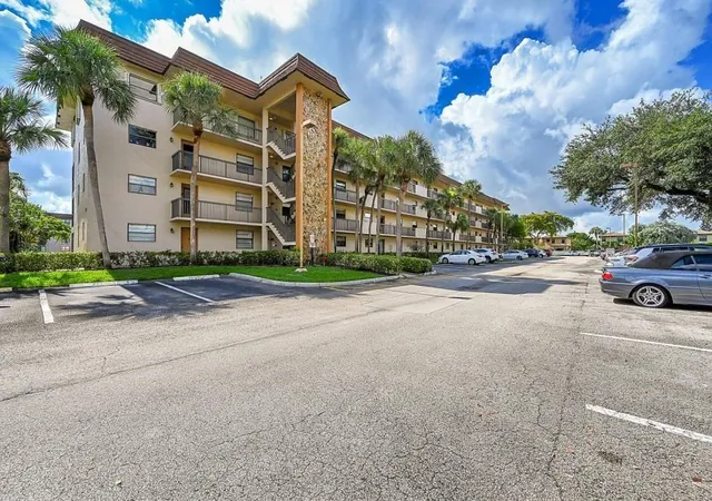 6095-n-sabal-palm-blvd-212-tamarac-fl-33319/hzid_ba5cad65