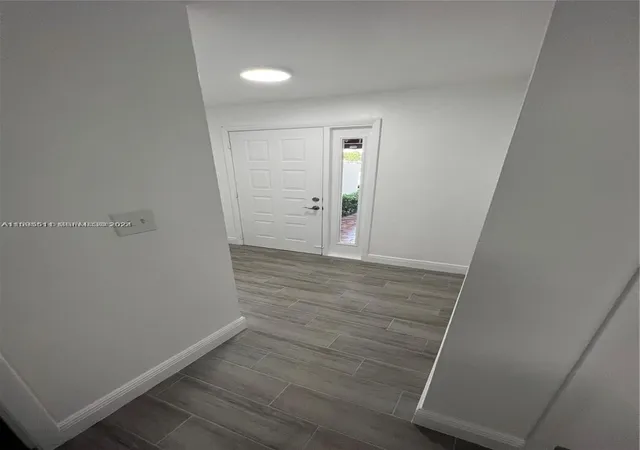 2050-sw-122nd-ave-22-miami-fl-33175/hzid_d9ccb44b