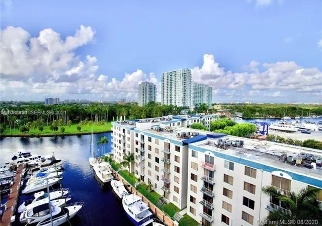 River Run Condominium
