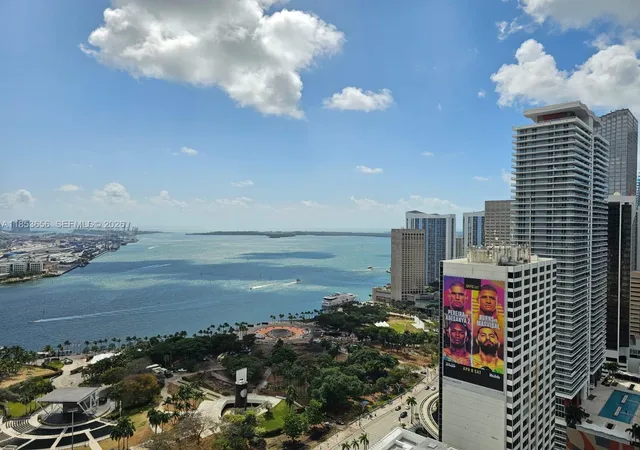 244-biscayne-blvd-3707-miami-fl-33132/hzid_5ee75a49
