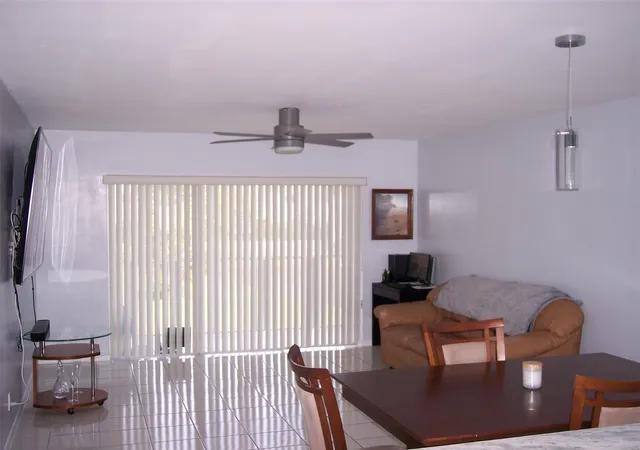 600-ne-2nd-street-208-dania-fl-33004/hzid_c32e836d