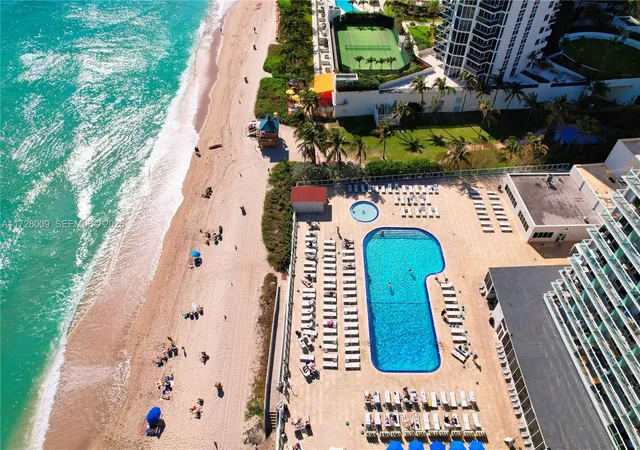19201-collins-ave-1141-sunny-isles-beach-fl-33160/hzid_ec309a00