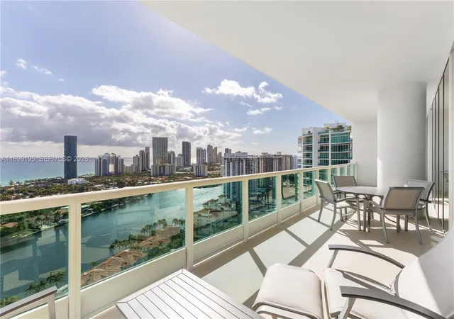 20155-ne-38th-ct-2903-aventura-fl-33180/hzid_9224ba1e