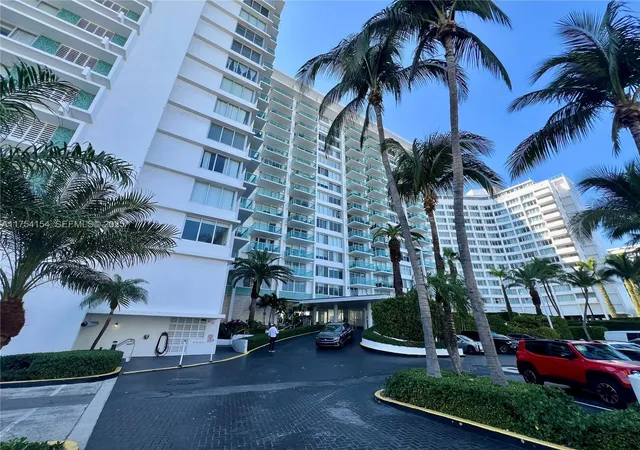 1000-west-ave-908-miami-beach-fl-33139/hzid_a3f68604