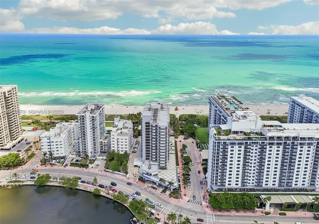 2401-collins-ave-1011-miami-beach-fl-33140/hzid_cf405e8b