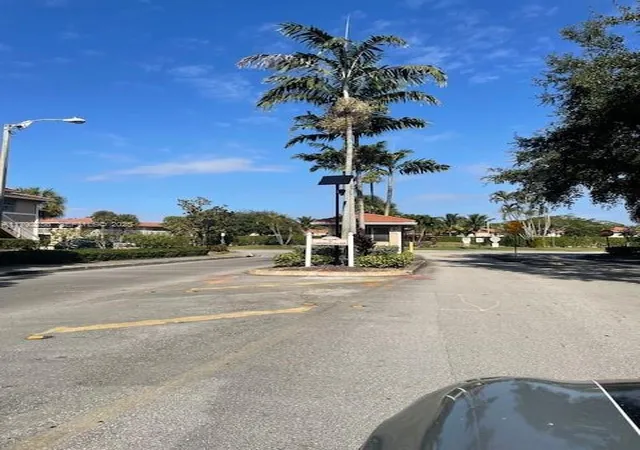 10068-twin-lakes-dr-38f-coral-springs-fl-33071/hzid_d5560ebc