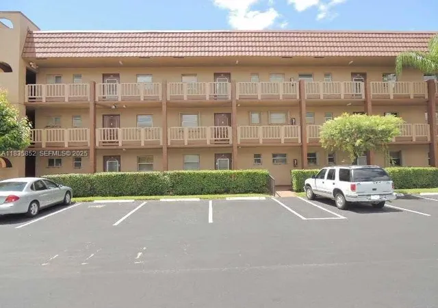 9800-sunrise-lakes-blvd-309-sunrise-fl-33322/hzid_6a5e43ea
