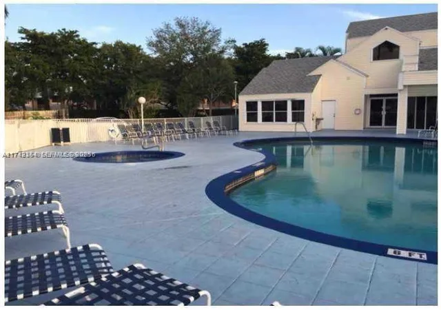 3441-nw-44th-st-106-oakland-park-fl-33309/hzid_f11338d2