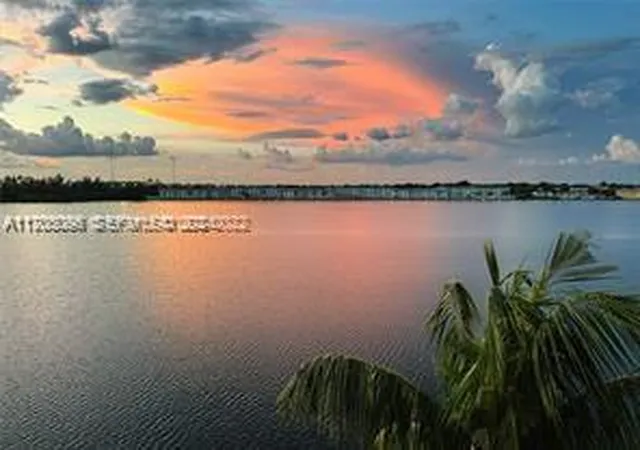 1075-ne-miami-gardens-dr-205-miami-fl-33179/hzid_411b0dfd