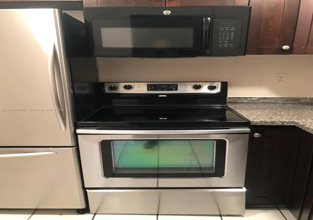 494-nw-165th-st-rd-c102-miami-fl-33169/hzid_e8045454