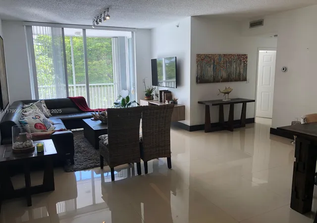 9725-nw-52nd-st-407-doral-fl-33178/hzid_ed3feb51