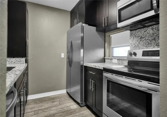 8550-n-sherman-cir-105-miramar-fl-33025/hzid_541c9711