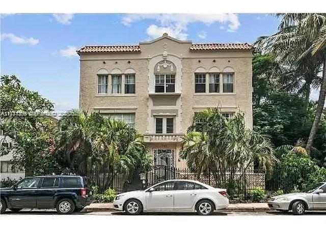 1611-michigan-ave-25-miami-beach-fl-33139/hzid_2861fc49