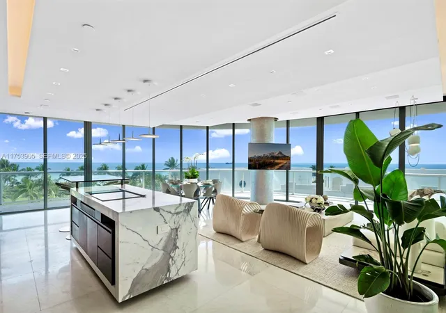 100-s-pointe-dr-606-miami-beach-fl-33139/hzid_287a5541