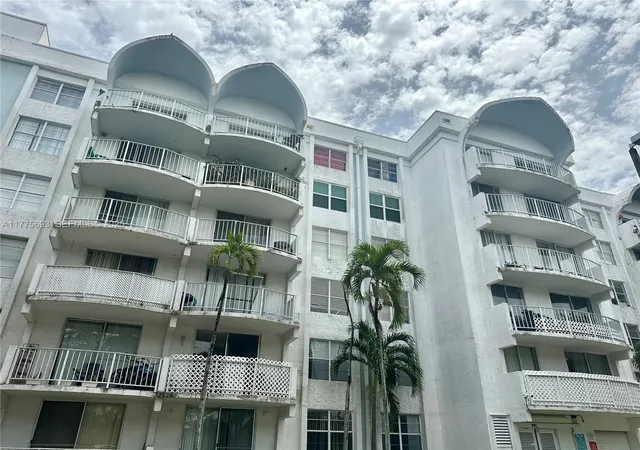 484-nw-165th-st-rd-a316-miami-fl-33169/hzid_d2166520