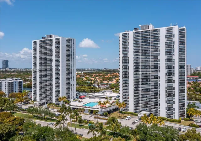 3675-n-country-club-dr-204-aventura-fl-33180/hzid_c824f6f5
