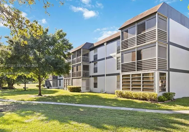 8350-sands-point-blvd-e201-tamarac-fl-33321/hzid_360db3f2
