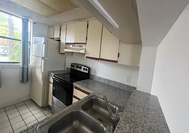 5200-nw-31st-ave-62-fort-lauderdale-fl-33309/hzid_94fbbe22