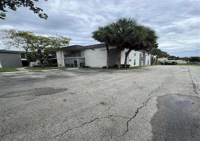 10353-n-kendall-dr-bb2-miami-fl-33176/hzid_df475fa1