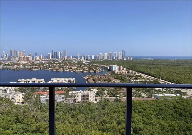 16385-biscayne-blvd-2118-north-miami-beach-fl-33160/hzid_665f1c09