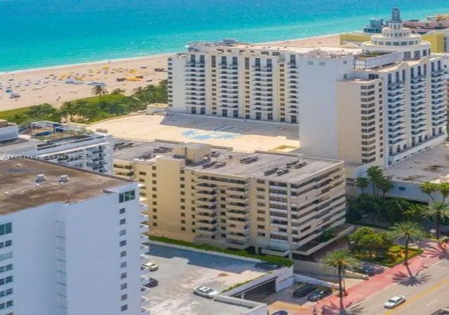 1621-collins-ave-701-miami-beach-fl-33139/hzid_ee74fbb7