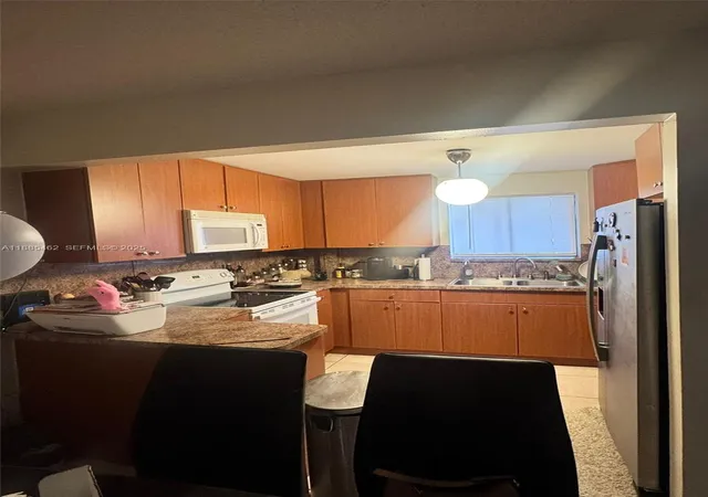 6900-sw-39th-st-106j-davie-fl-33314/hzid_ed1791b2