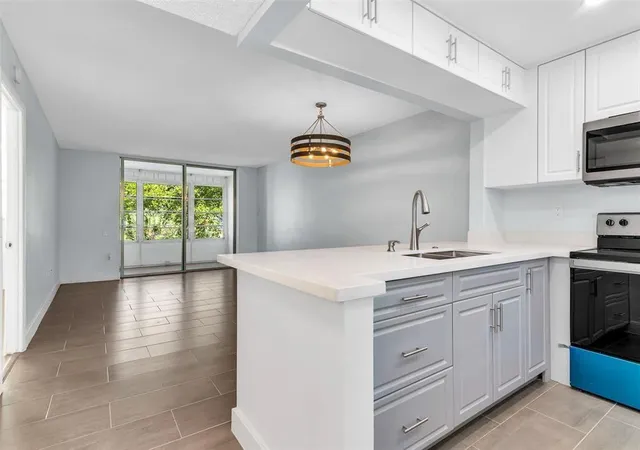 9091-lime-bay-blvd-312-tamarac-fl-33321/hzid_508b330f