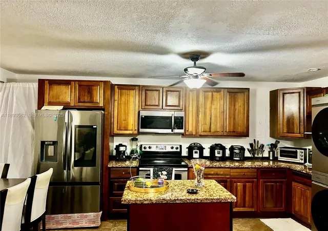 2918-funston-st-29b-hollywood-fl-33020/hzid_74a1ac45