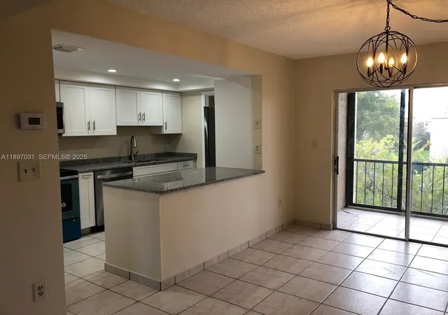 8401-sw-107th-ave-313e-miami-fl-33173/hzid_ccc5d385