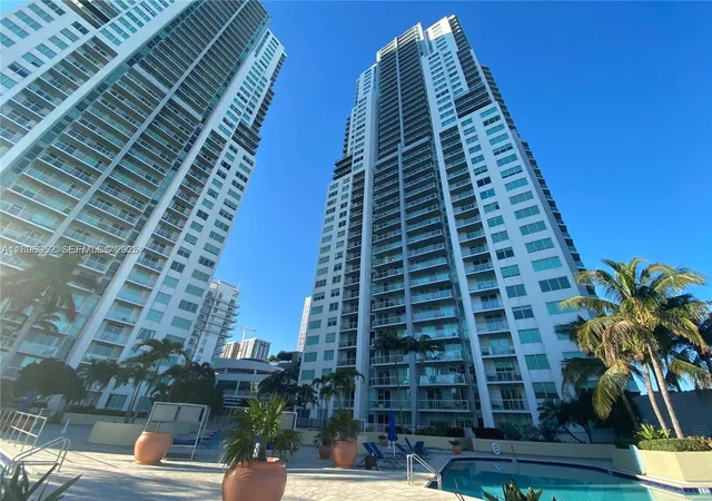 244-biscayne-blvd-3708-miami-fl-33132/hzid_3f2d5f0c