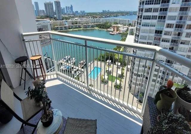 18071-biscayne-blvd-1801-aventura-fl-33160/hzid_8eaa07cc