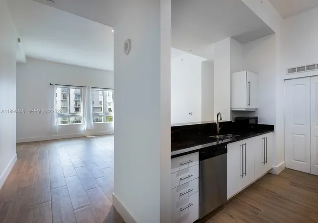 7350-sw-89th-st-514s-miami-fl-33156/hzid_92cd7966