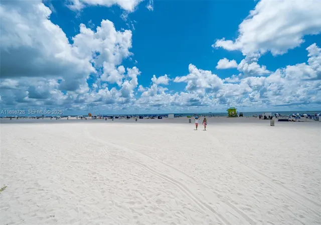 441-collins-ave-27-miami-beach-fl-33139/hzid_9d98059c