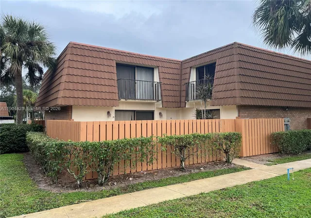 157-heritage-way-west-palm-beach-fl-33407/hzid_0a42d1e7