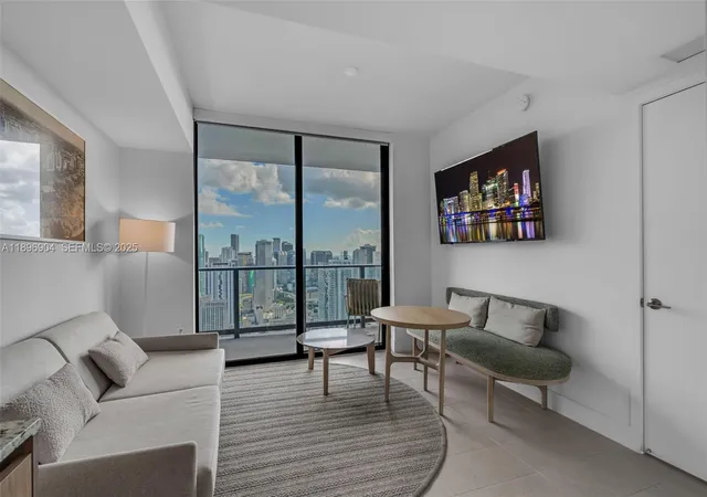 159-ne-6th-st-4514-miami-fl-33132/hzid_0f8a033c