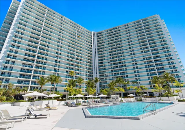 100-bayview-dr-1901-sunny-isles-beach-fl-33160/hzid_5d82f674