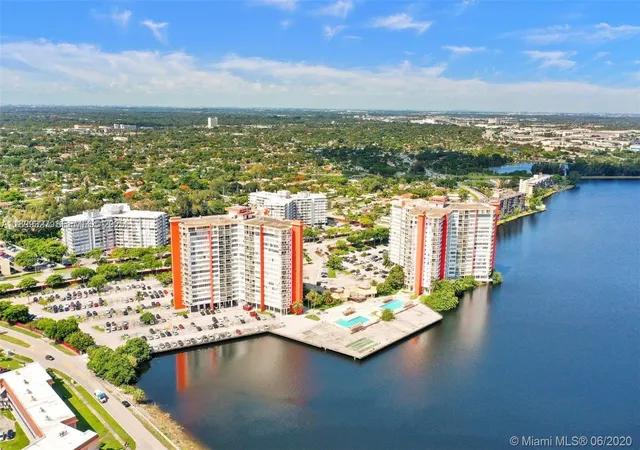 1351-ne-miami-gardens-dr-1404e-miami-fl-33179/hzid_6e4301a3