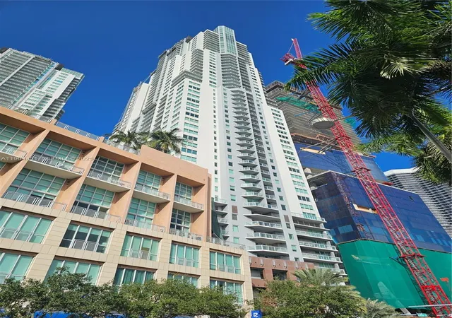244-biscayne-blvd-303-miami-fl-33132/hzid_06b165f8