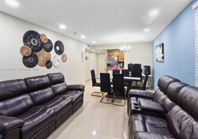5665-w-20th-ave-212-hialeah-fl-33012/hzid_2465284b