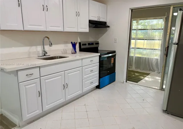 7310-nw-1st-st-105-margate-fl-33063/hzid_e1cbed9b