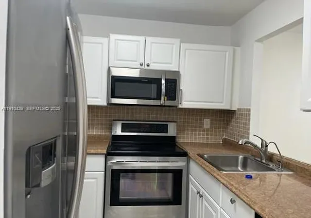 540-se-2nd-ave-j3-deerfield-beach-fl-33441/hzid_eda00059
