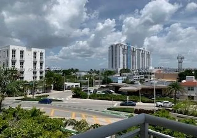 1688-west-ave-405-miami-beach-fl-33139/hzid_8fd55685