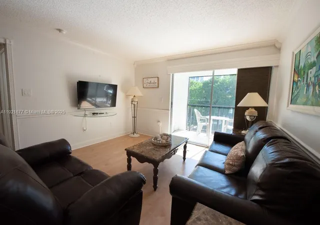 201-178th-dr-323-sunny-isles-beach-fl-33160/hzid_90398cb0