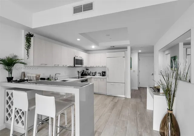 55-sw-9th-st-1705-miami-fl-33130/hzid_3c038f26