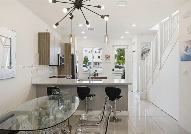 6420-nw-102nd-path-110-doral-fl-33178/hzid_3ba863d3