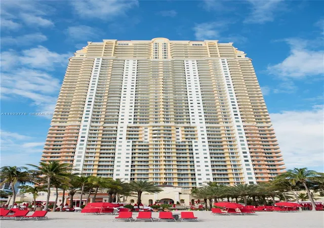 17875-collins-ave-905-sunny-isles-beach-fl-33160/hzid_2041aad5