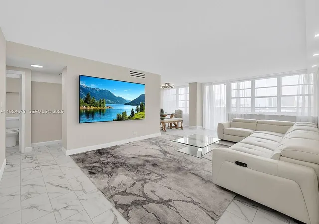251-174th-st-1415-sunny-isles-beach-fl-33160/hzid_f0f5611f