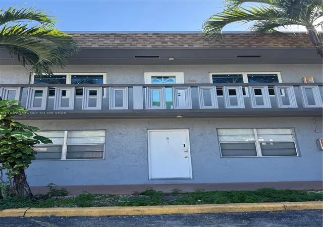 4717-sw-33rd-ave-202-dania-beach-fl-33312/hzid_a9758f43