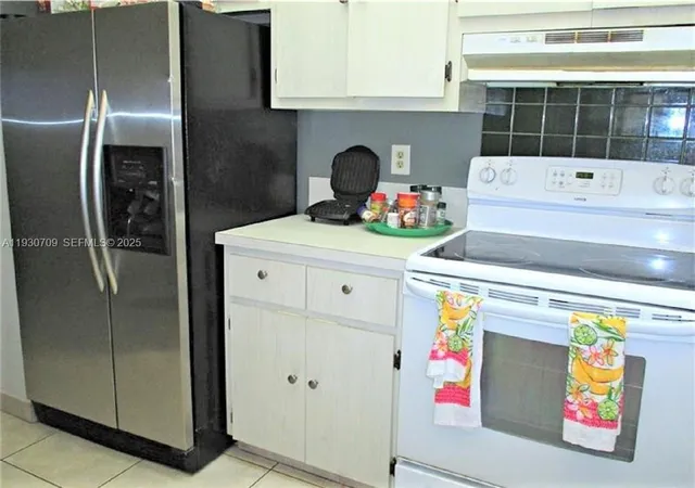 2451-nw-41st-ave-302-lauderhill-fl-33313/hzid_cc7f340f